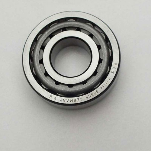 China manufacture tapered roller bearing 30305