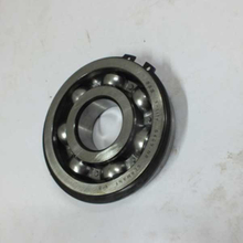 Single row deep groove ball bearing 6407NR with circlip