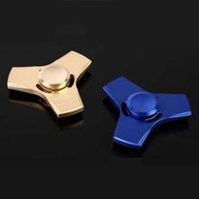 Hot Toys New Fingertips Metal Spiral Fingers Gyro Brass Toys Copper Brass Hand S