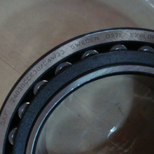 Spherical Roller Bearing 24030CA/W33 24030CC/W33