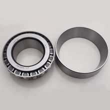 Original Japan NTN tapered roller bearing 8520CD